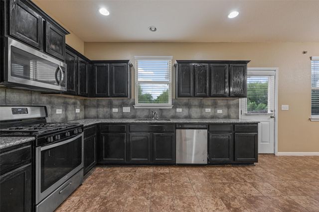 349 Eagle Brook LN, Buda, TX 78610