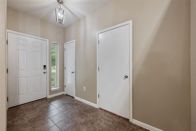 349 Eagle Brook LN, Buda, TX 78610