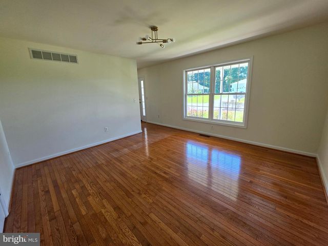 364 QUAKER HILL RD, Magnolia, DE 19962
