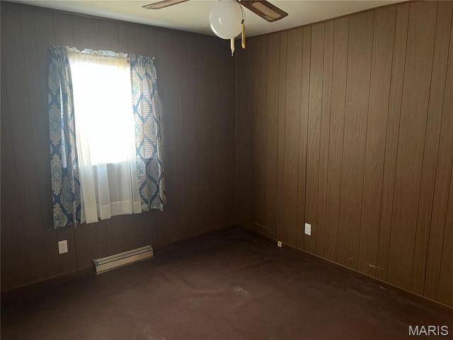 818 S Franklin Street, Litchfield, IL 62056