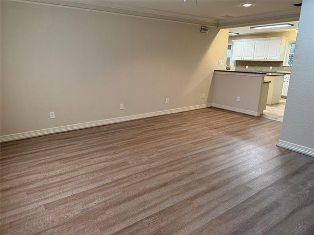 2402 Cypress Street, Galveston, TX 77551