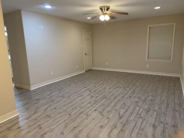 2402 Cypress Street, Galveston, TX 77551