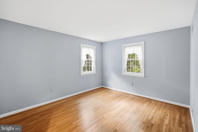 809 WOODLEY DR, Rockville, MD 20850
