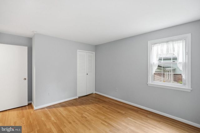 809 WOODLEY DR, Rockville, MD 20850