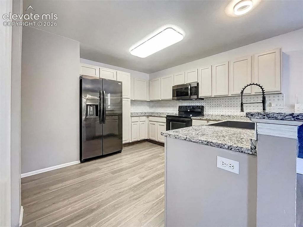 4678 Ardley Drive, Colorado Springs, CO 80922 — photo 2