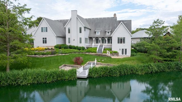 4 FOX Point, Rochester, IL 62563