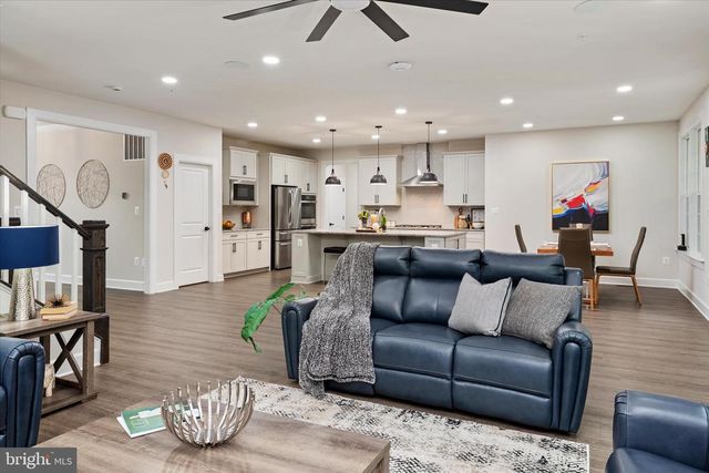 15628 TWIN RIVER CIR, Bowie, MD 20716