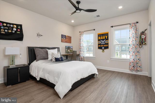 15628 TWIN RIVER CIR, Bowie, MD 20716