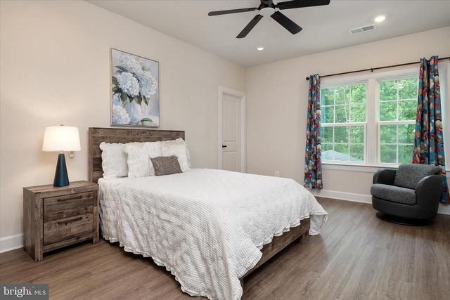 15628 TWIN RIVER CIR, Bowie, MD 20716