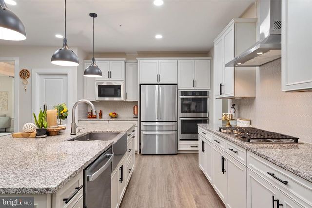 15628 TWIN RIVER CIR, Bowie, MD 20716