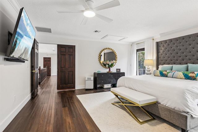 14900 Stirrup Lane, Wellington, FL 33414