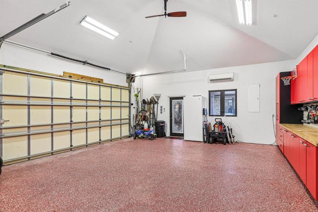 14900 Stirrup Lane, Wellington, FL 33414