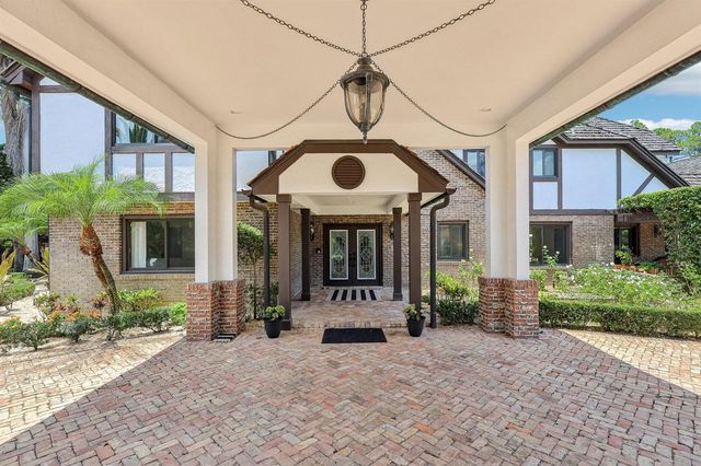14900 Stirrup Lane, Wellington, FL 33414