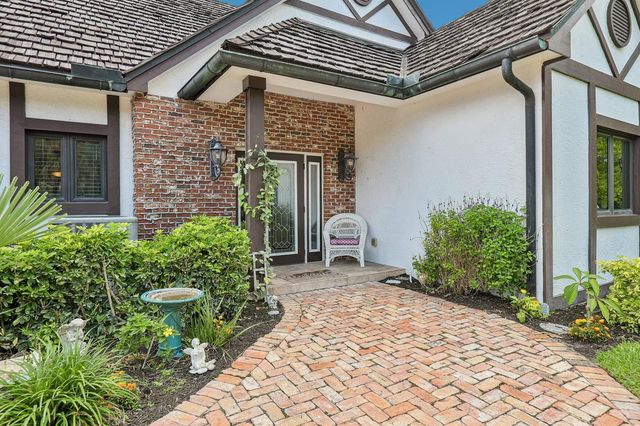 14900 Stirrup Lane, Wellington, FL 33414