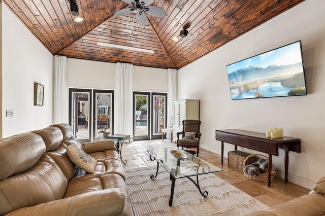 14900 Stirrup Lane, Wellington, FL 33414