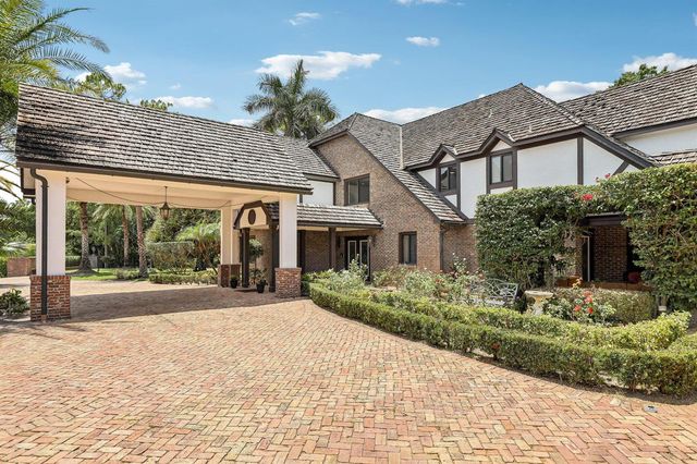 14900 Stirrup Lane, Wellington, FL 33414
