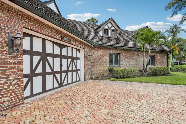 14900 Stirrup Lane, Wellington, FL 33414