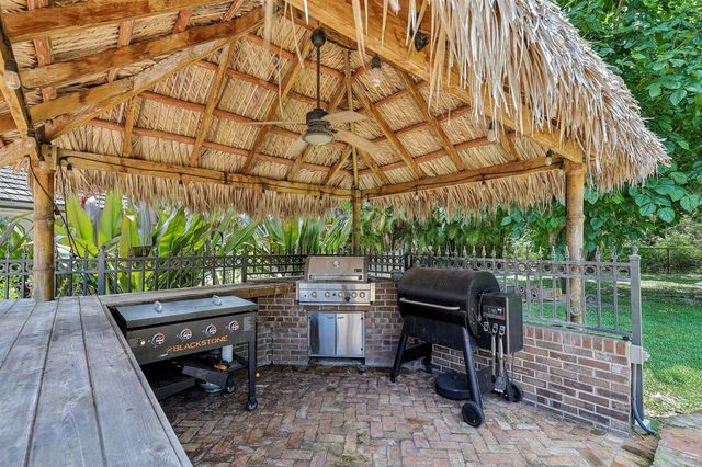 14900 Stirrup Lane, Wellington, FL 33414