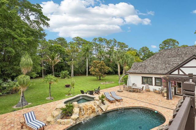 14900 Stirrup Lane, Wellington, FL 33414