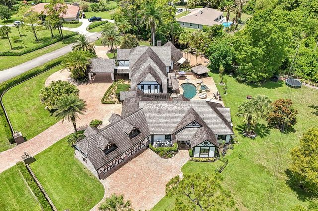14900 Stirrup Lane, Wellington, FL 33414