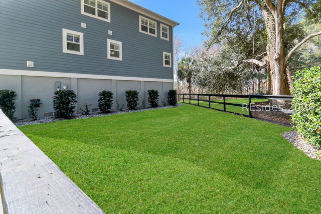 15 Paddocks Blvd, Hilton Head Island, SC 29926