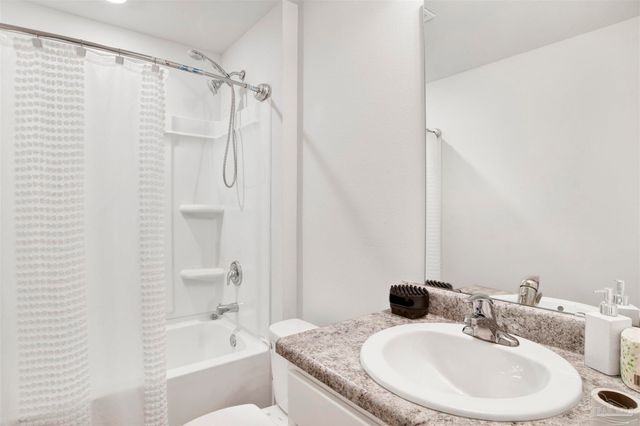 7024 Tepin Ct, Pensacola, FL 32526