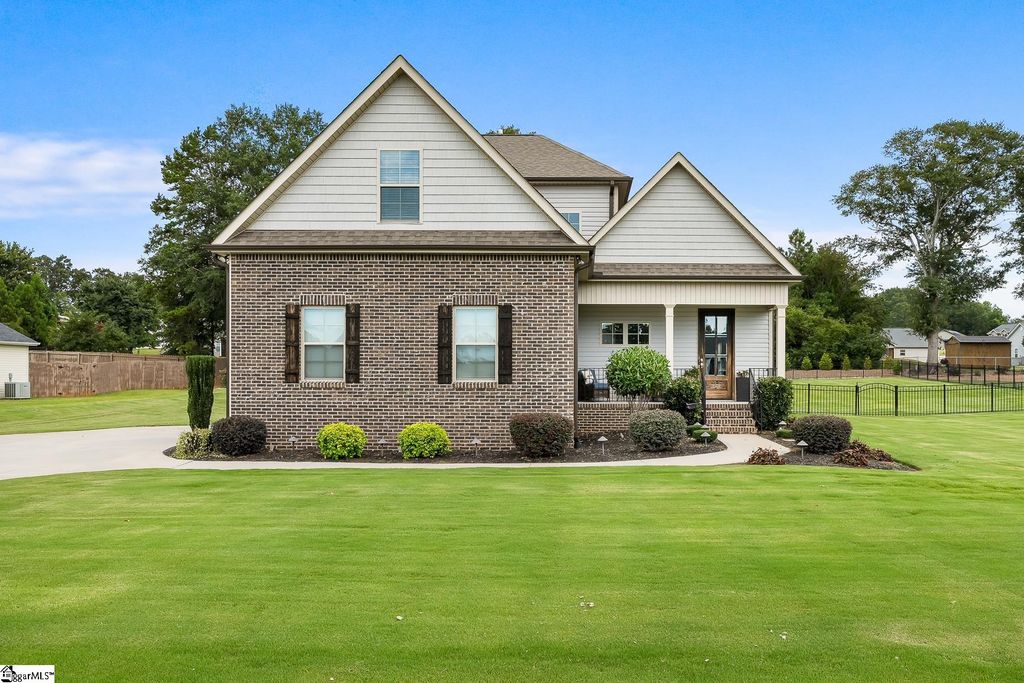 129 Saddle Brook, Anderson, SC 29625