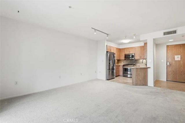 267 S San Pedro 315, Los Angeles, CA 90012