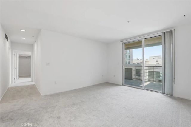 267 S San Pedro 315, Los Angeles, CA 90012