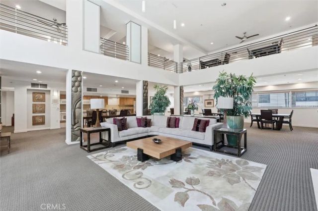 267 S San Pedro 315, Los Angeles, CA 90012