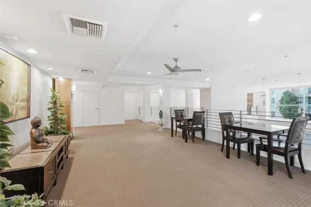 267 S San Pedro 315, Los Angeles, CA 90012
