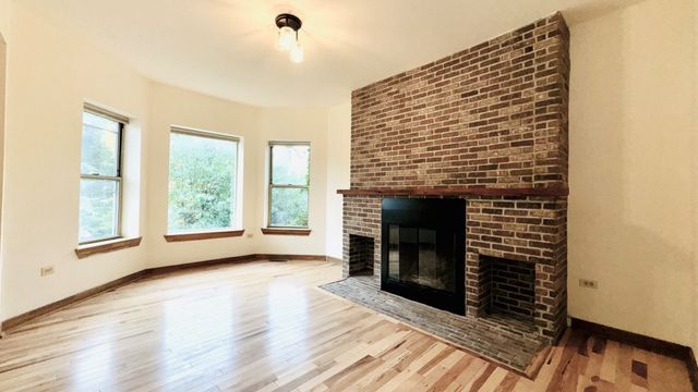 6128 S Kenwood Avenue, Chicago, IL 60637