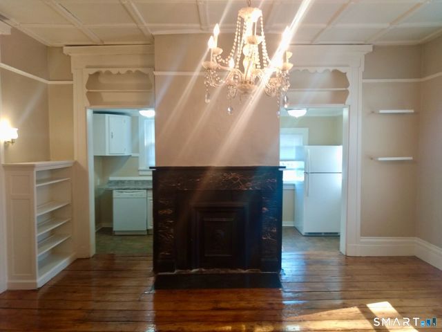 202 Broadway, Norwich, CT 06360