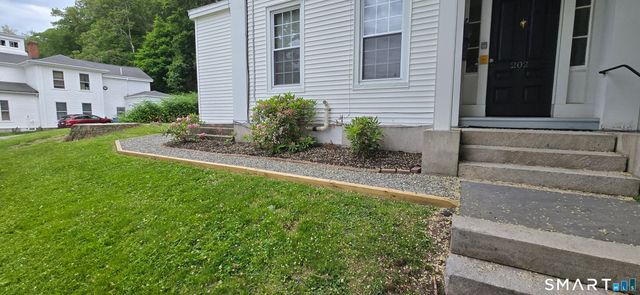 202 Broadway, Norwich, CT 06360