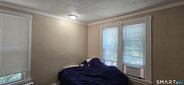 202 Broadway, Norwich, CT 06360