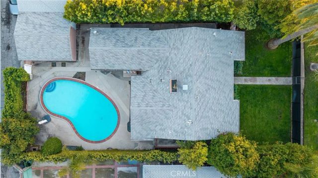 5208 Woodman, Sherman Oaks, CA 91401