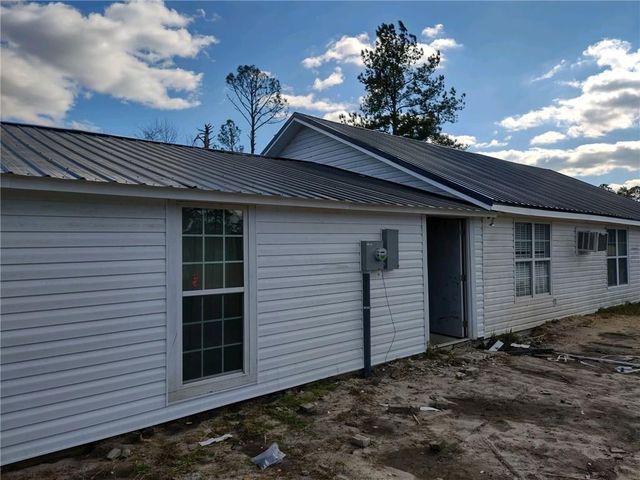2606 Beechwood Drive, Jesup, GA 31545