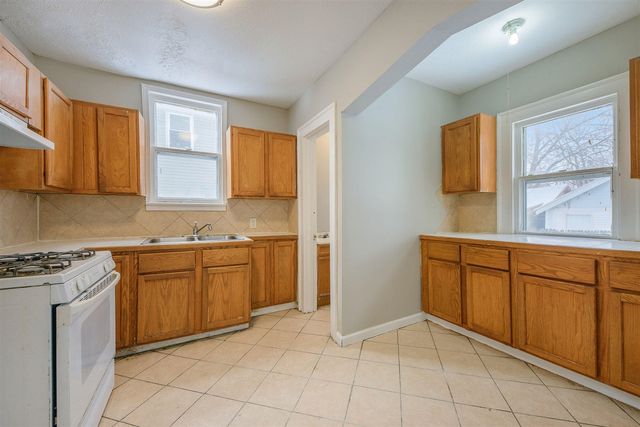 1019 Cooper Avenue, Grand Rapids, MI 49507