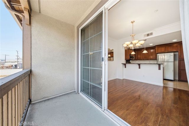 22919 Mariposa Avenue 910, Torrance, CA 90502