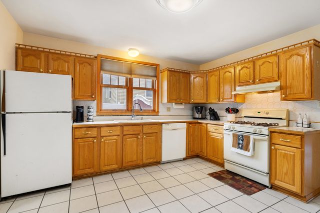 5306 Kimball Place, Oak Lawn, IL 60453