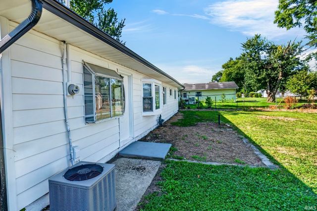 7330 Knightswood Drive, Fort Wayne, IN 46819