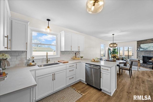 13014 N CRATER Lane, Dunlap, IL 61525