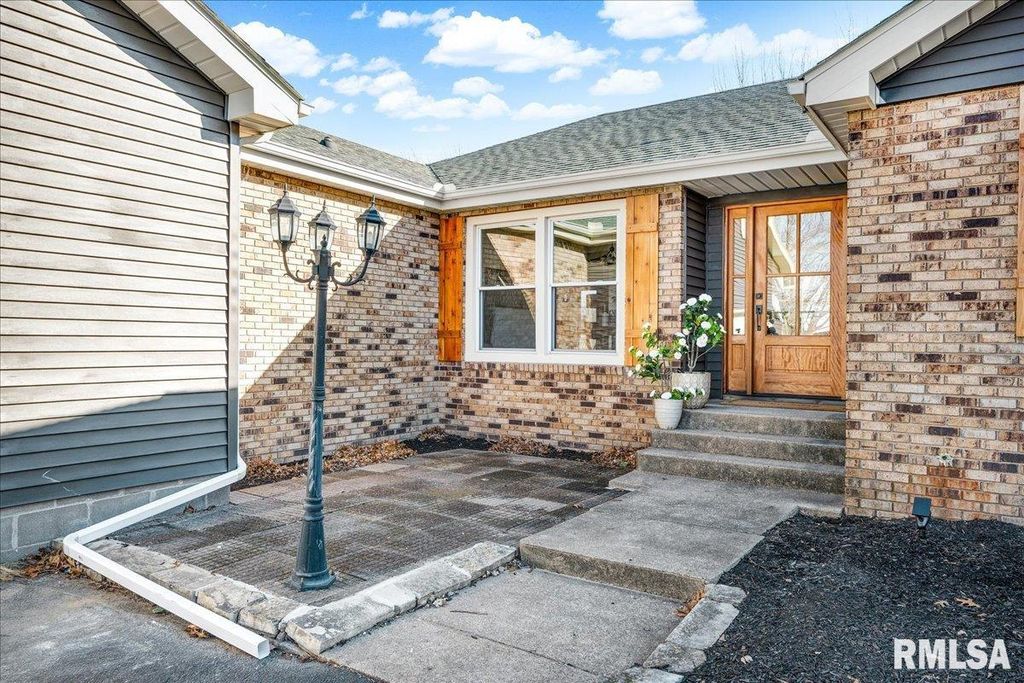 13014 N CRATER Lane, Dunlap, IL 61525