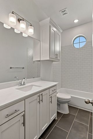 2620 Trinity Trail Way, Fort Worth, TX 76118