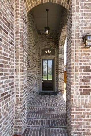 2620 Trinity Trail Way, Fort Worth, TX 76118