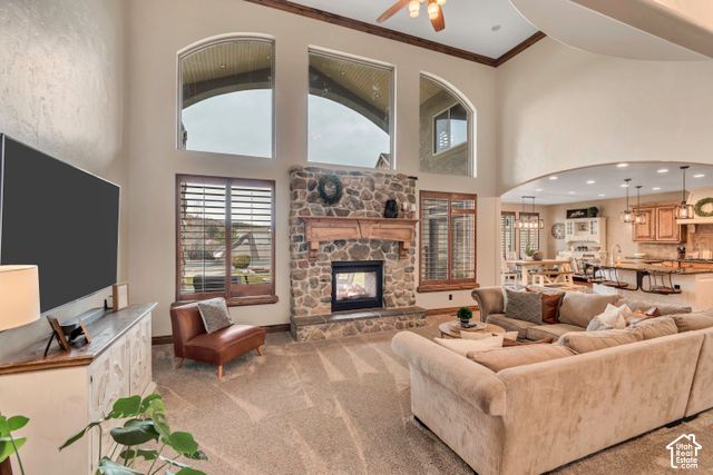 6455 S RAYMOND DR, South Weber, UT 84405