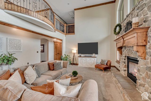 6455 S RAYMOND DR, South Weber, UT 84405