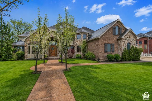 6455 S RAYMOND DR, South Weber, UT 84405