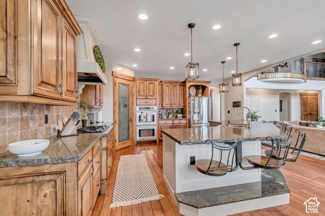 6455 S RAYMOND DR, South Weber, UT 84405