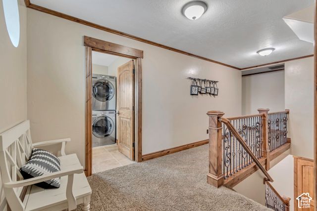6455 S RAYMOND DR, South Weber, UT 84405